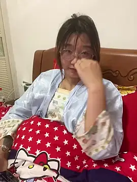 sisi-maiden online show from March 21, 12:10 pm