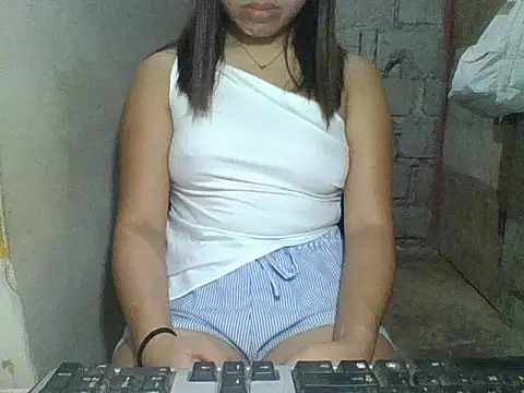 Skinny PinayGirljust18 online show from June 17, 6:53 pm