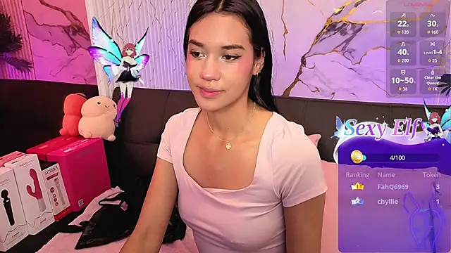 artemiss tay online show from April 13, 7:14 pm