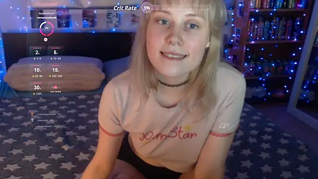 s1lvercherub online show from April 8, 8:22 pm