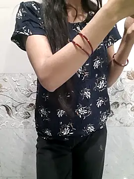 Aarti-kumri online show from February 24, 7:34 pm