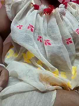 Cute-Swewty online show from July 20, 3:47 pm