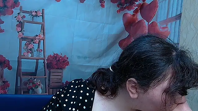 NeonilaLisova online show from March 15, 1:02 pm