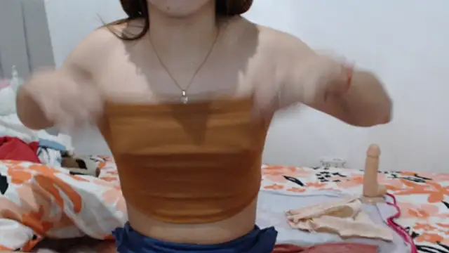 Dolly Peach  online show from July 13, 8:20 pm