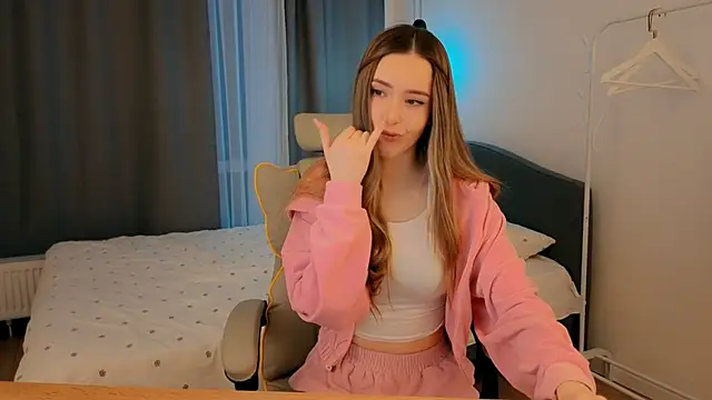 yourrdanceteacher online show from February 26, 4:11 am