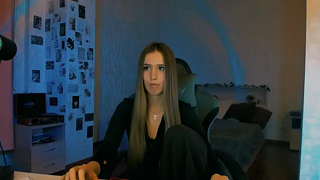 yourrdanceteacher online show from November 13, 8:30 pm