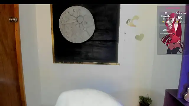 Roxannelorence  online show from November 5, 3:39 pm