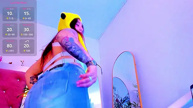 JulianaCarter online show from March 12, 8:11 pm