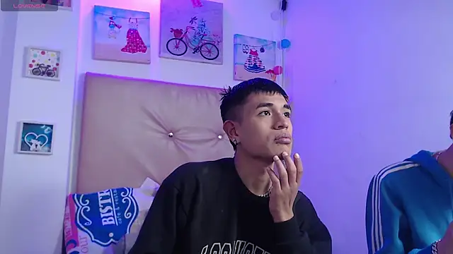 iam lukas   online show from December 18, 2:44 pm