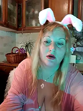 XHelenaX90 online show from April 3, 6:28 pm