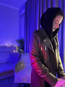 bigJuicyPussy online show from March 31, 1:22 pm