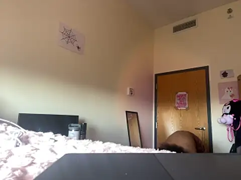 luvrgrllani online show from November 20, 7:26 pm