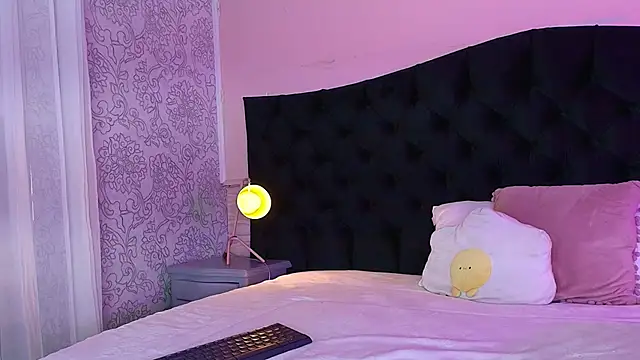 Hada Blue online show from March 16, 7:51 pm