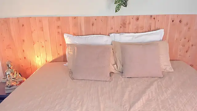 CloehSmiith online show from March 16, 11:58 am