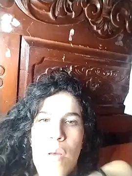 lucerocutte online show from April 3, 4:32 am