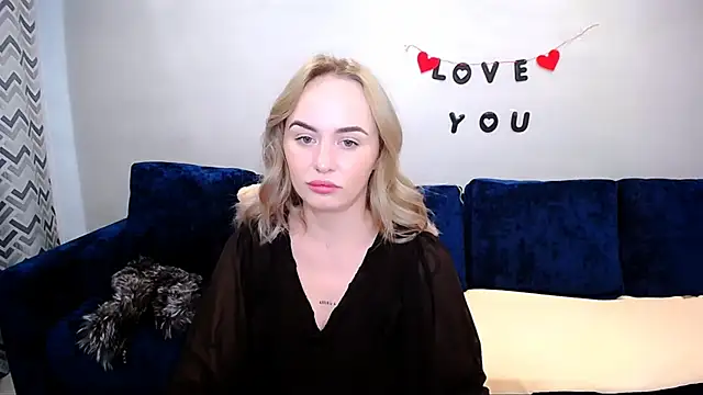 LiluMoon   online show from May 3, 7:12 am