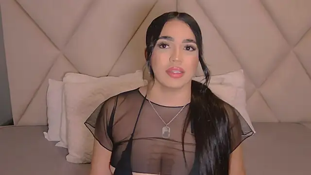 CharlotteeBrownn online show from June 11, 4:20 am