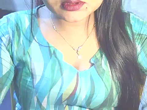 Nusrat Faria07 online show from December 20, 10:14 pm