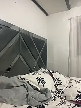 Sara-cooper2 online show from April 16, 9:39 pm