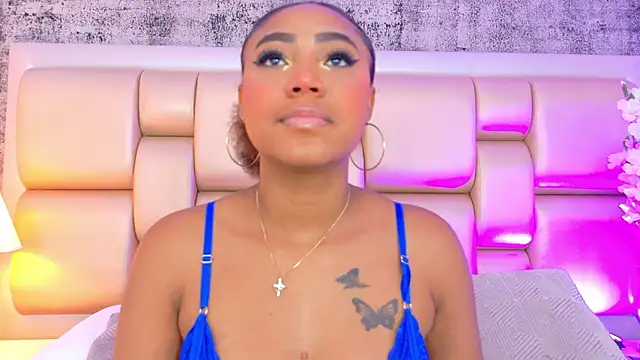 AngelaRoberts online show from March 30, 8:52 pm