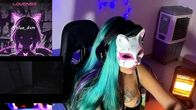 bluesubmissive online show from July 17, 6:29 am