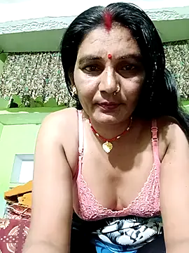 ZIVAA online show from May 17, 4:28 pm