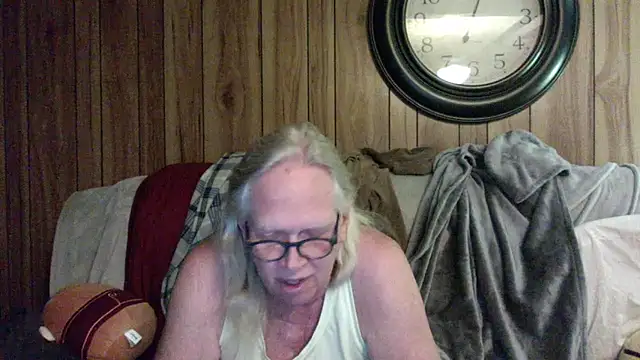OldLadySara online show from July 13, 12:55 am