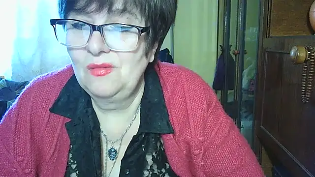 VeronicaGold511 online show from April 14, 6:35 am