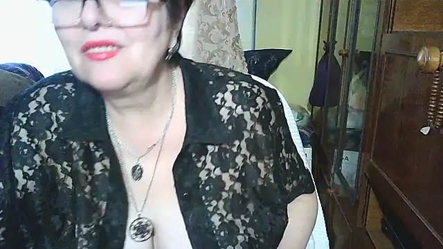 VeronicaGold511 online show from March 18, 9:47 am