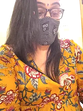 sweet-lotus online show from April 6, 2:07 pm