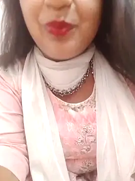 Babe Doll04 online show from May 28, 7:39 am