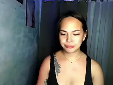 sweetsassyxx online show from May 15, 7:38 pm