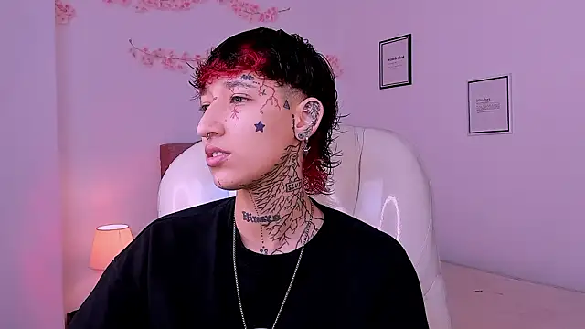 Luci Rose online show from March 13, 6:42 pm