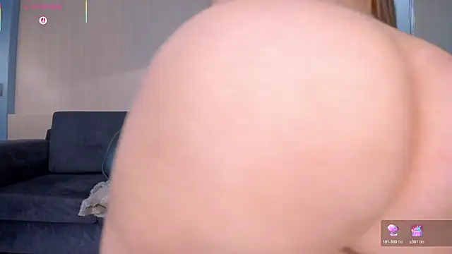 VeronicaBlue online show from August 4, 9:59 am
