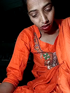 Pinki thakur 1 online show from March 4, 9:10 pm