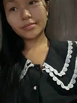 milo bae online show from April 1, 11:02 pm