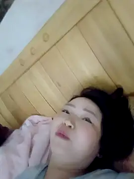 lingling5200 online show from October 3, 2:27 am