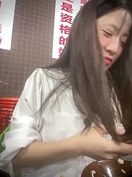 littleqiu online show from October 1, 12:43 pm