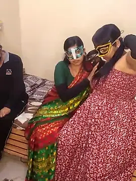 Hot modal online show from February 1, 5:01 pm