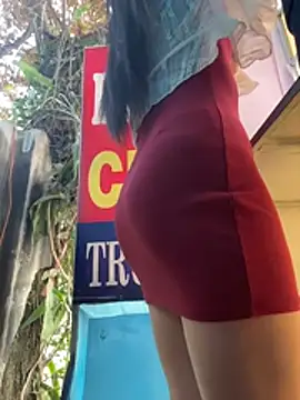 Clara8899 online show from May 4, 12:58 am