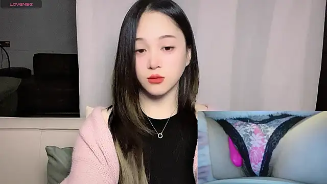 woaiqinqin online show from March 12, 5:59 pm