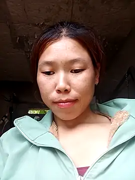 Ngocmi909 online show from May 11, 12:46 am