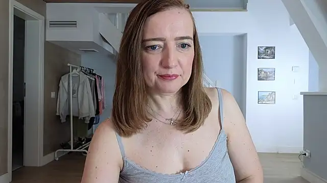 Blue Angel Sweet online show from April 15, 3:07 am