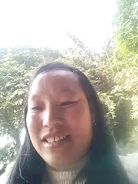 miss-su online show from March 3, 7:25 am