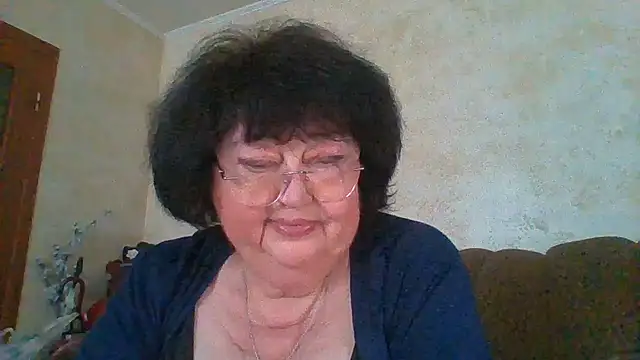 MilaSky5303 online show from May 21, 11:30 am