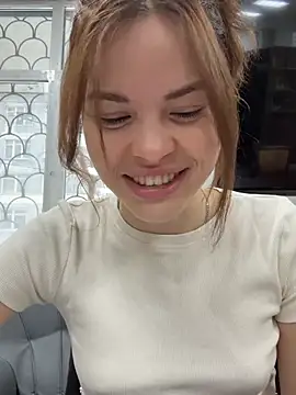 SMELLSEX online show from March 5, 11:28 am