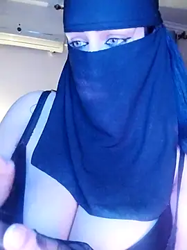 lilyan12 online show from March 8, 11:08 pm