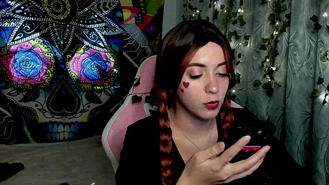 mona fly online show from October 19, 3:58 pm