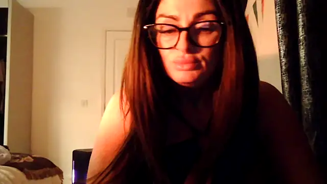 IrishmilfAnna online show from January 11, 9:20 pm