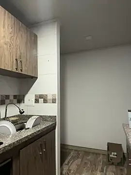 PortuPAWG online show from April 4, 10:41 pm